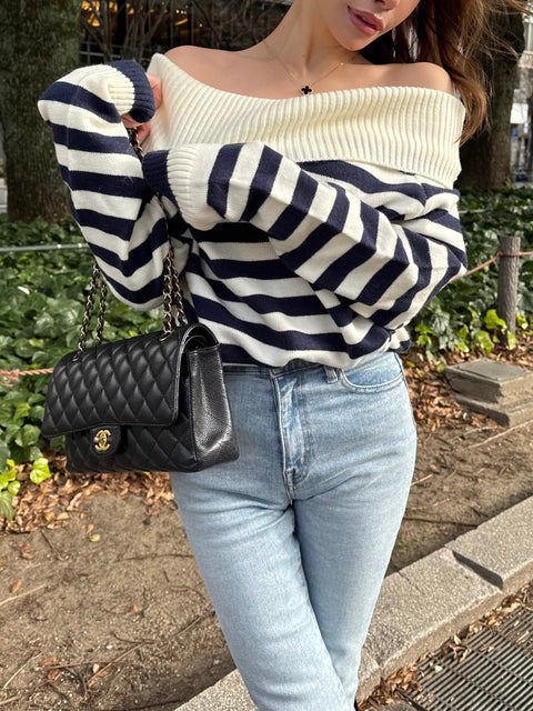 Off-Shoulder Stripe Knit Top／送料無料