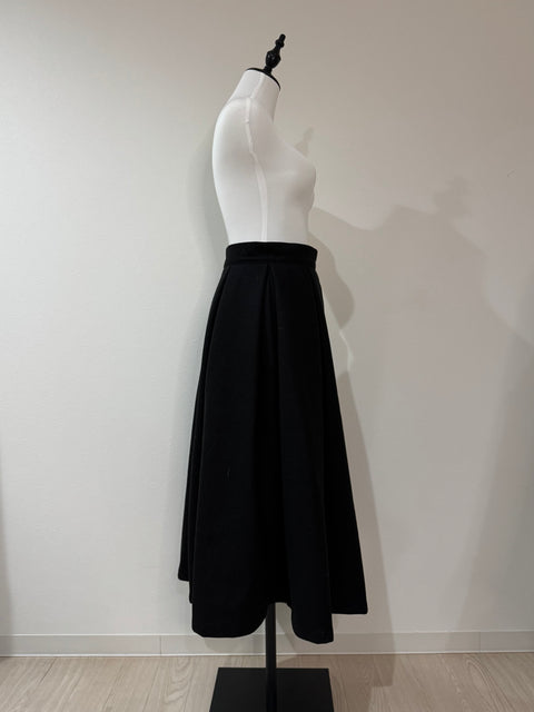 Longタックスカート(Black)