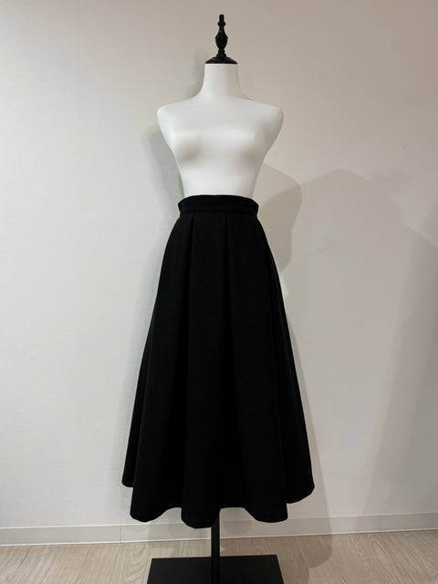 Longタックスカート(Black)