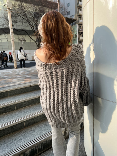 Low-gauge long knit