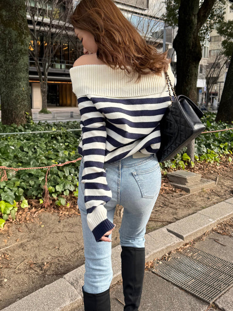 Off-Shoulder Stripe Knit Top／送料無料
