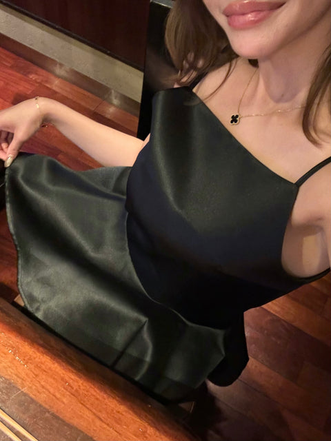 Satin flare peplum／black