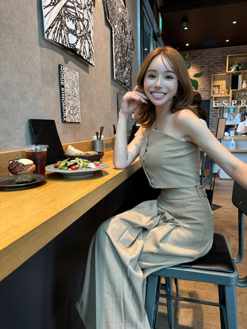プリーツセットアップ　Beige